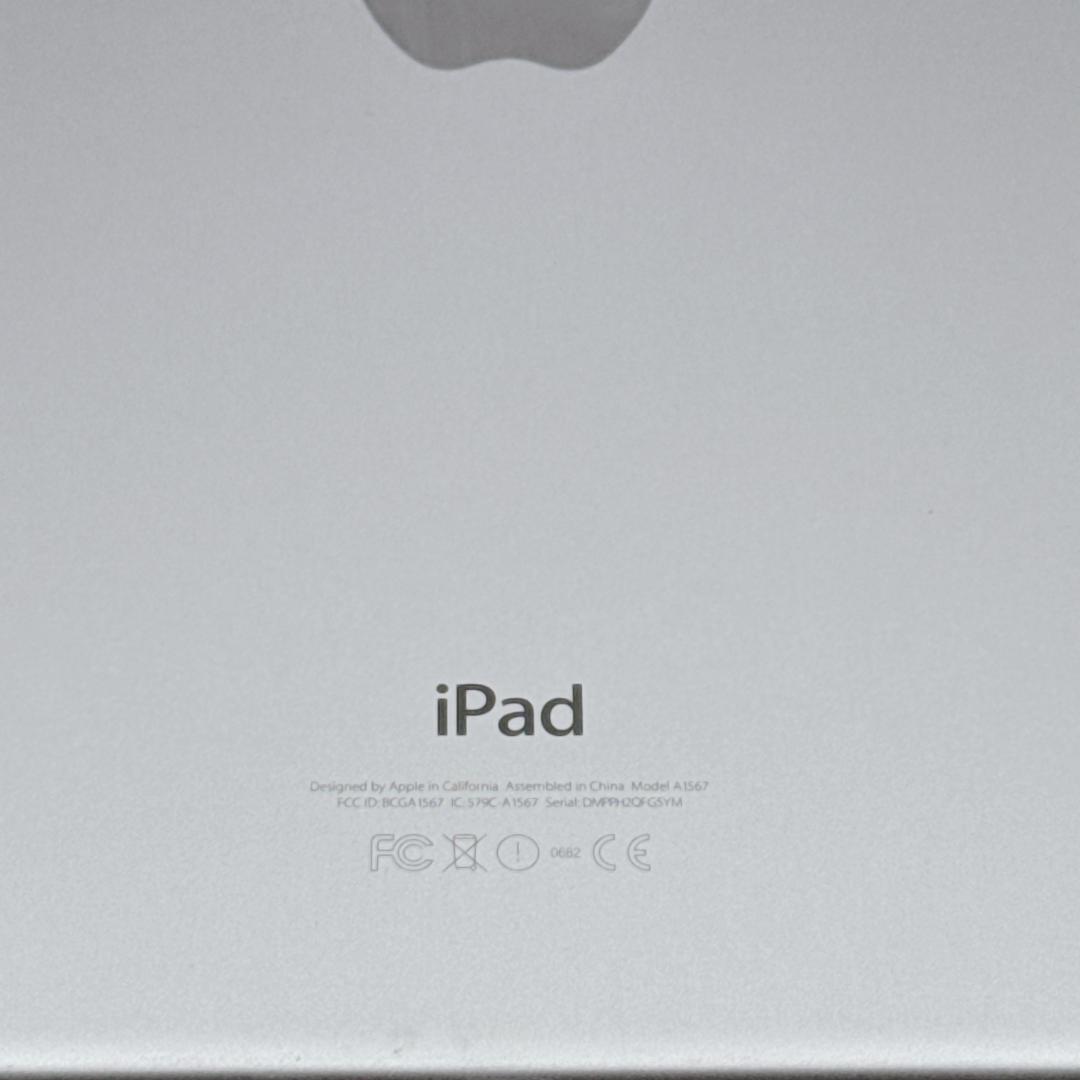 【美品】iPad Air 2 64GB Wi-Fiモデル MGHY2J/A