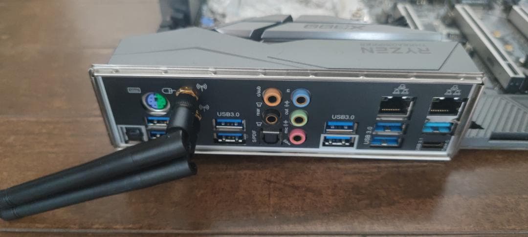 AsRock マザーボード X399 Taichi