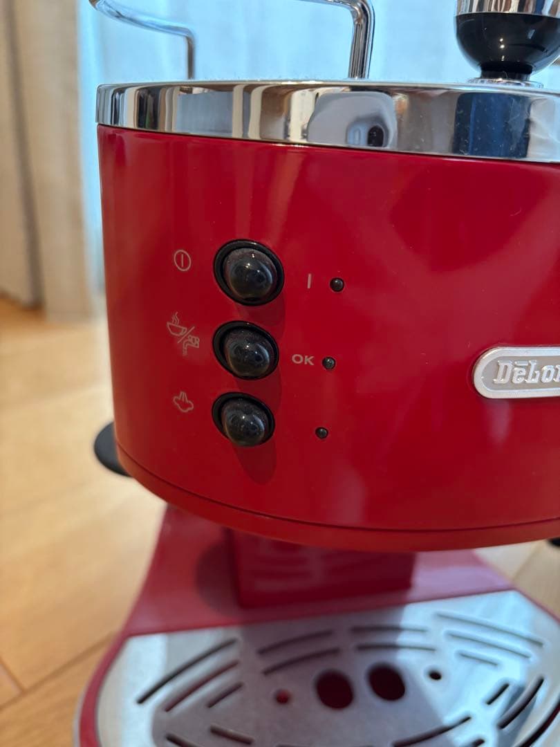 新品デロンギ　エスプレッソ・カプチーノメーカー　ECO310