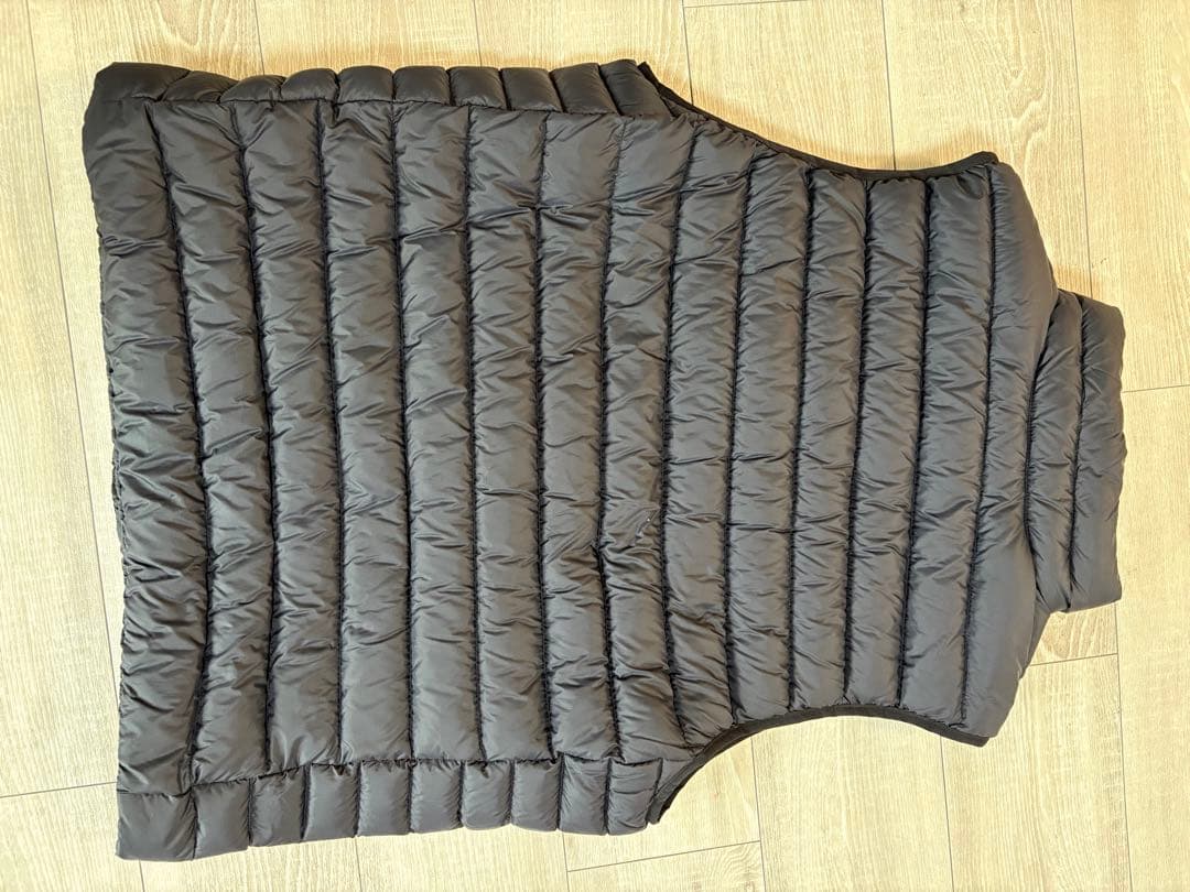 ダウンセーターベスト　L ブラック