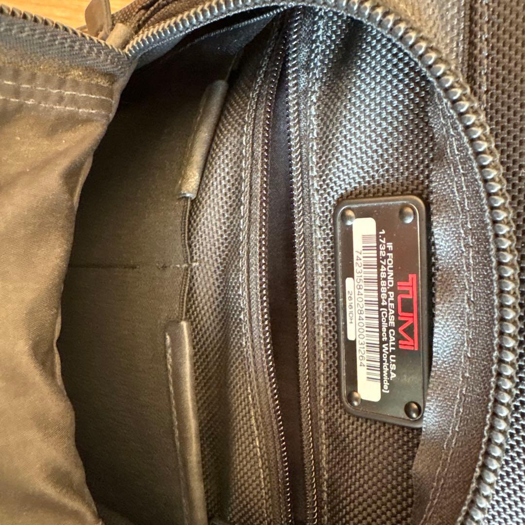 TUMI ビジネスバッグ ブラック A4対応（早い者勝ち）