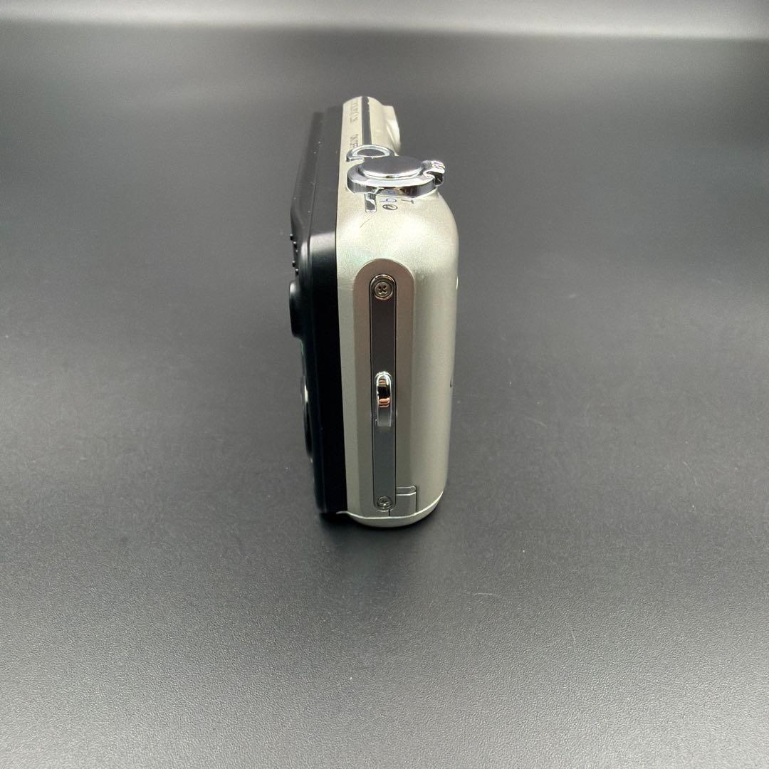 Nikon COOLPIX L28 シルバー デジタルカメラ 電池駆動