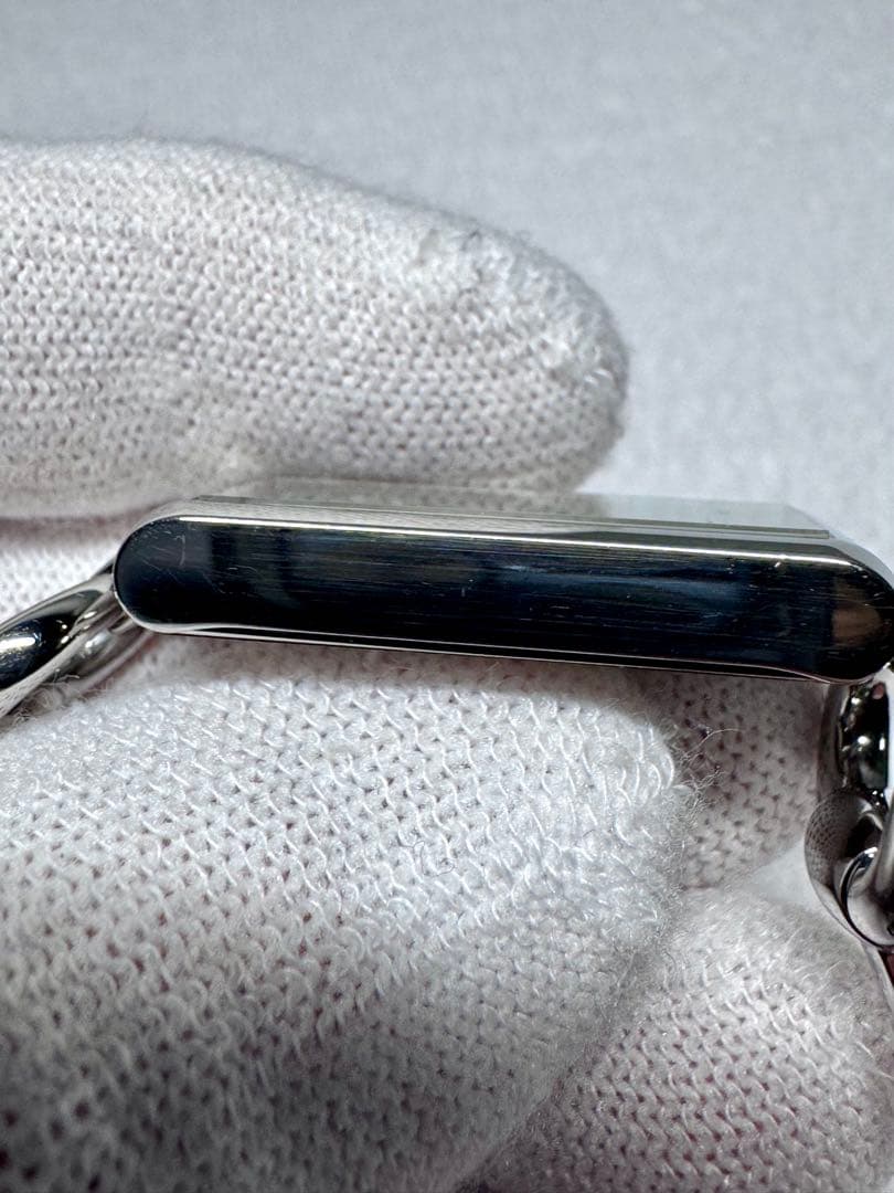 GUCCI ブラック レクタングル 時計とダイヤ❣️