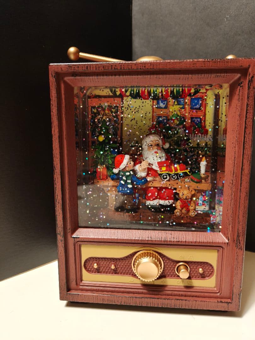 最新版LEDライトラメが舞うTV型スノードームクリスマスメドレーハルモニア