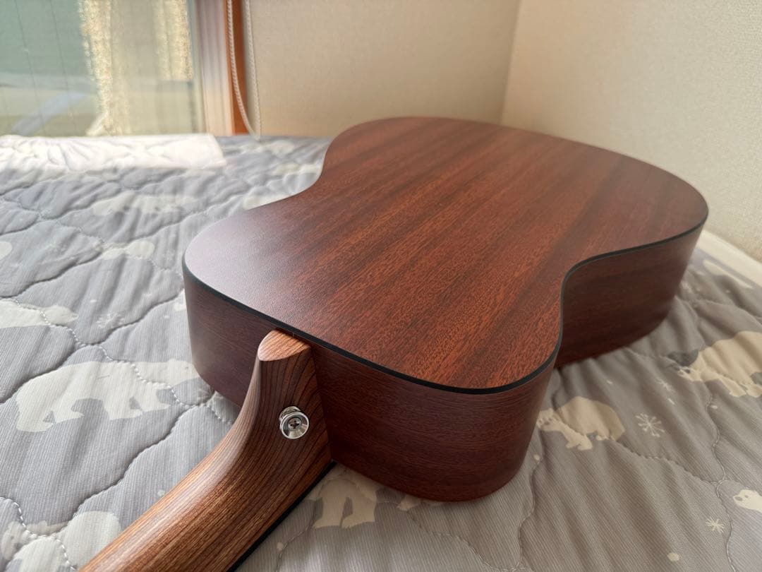 Martin LX1E ギター (中古品)