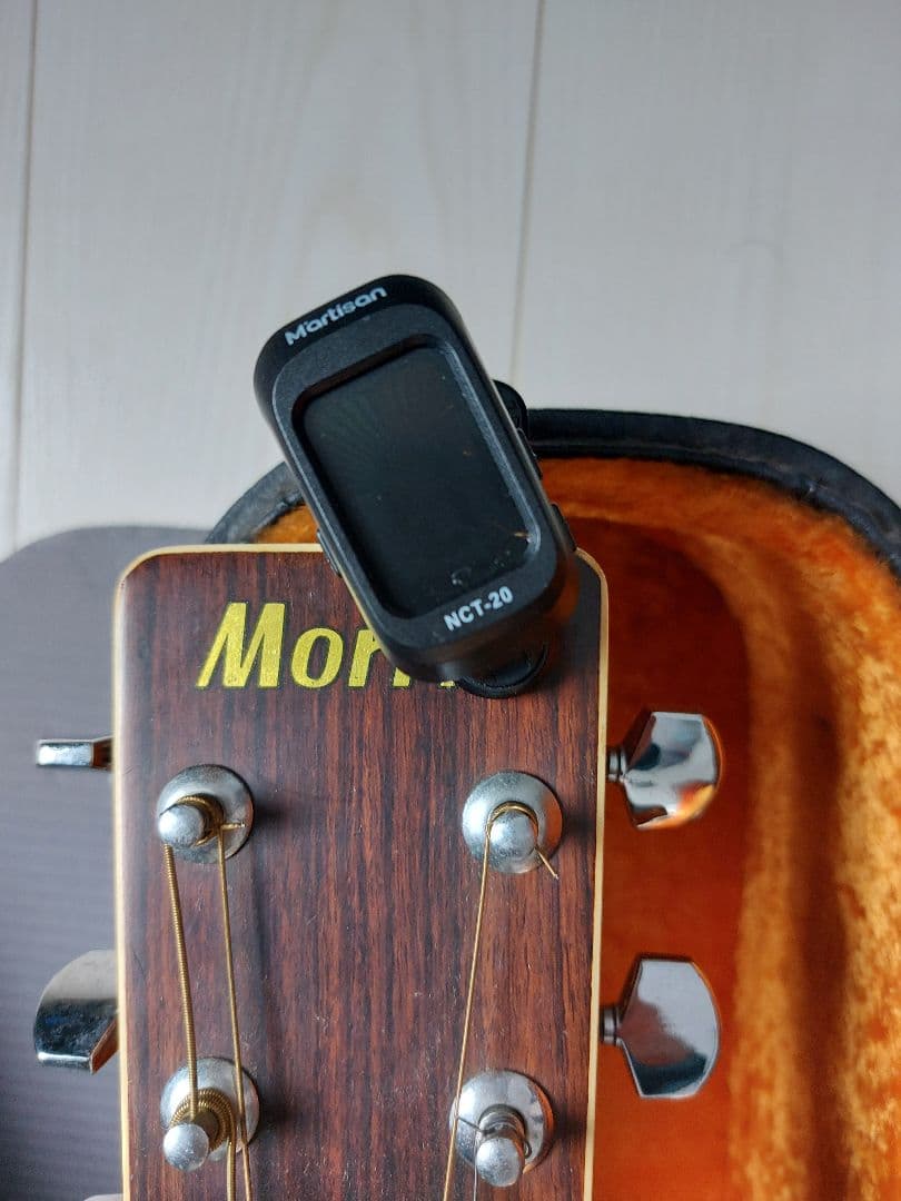 Morris W-25 1975年製フォークギター ハードケース付