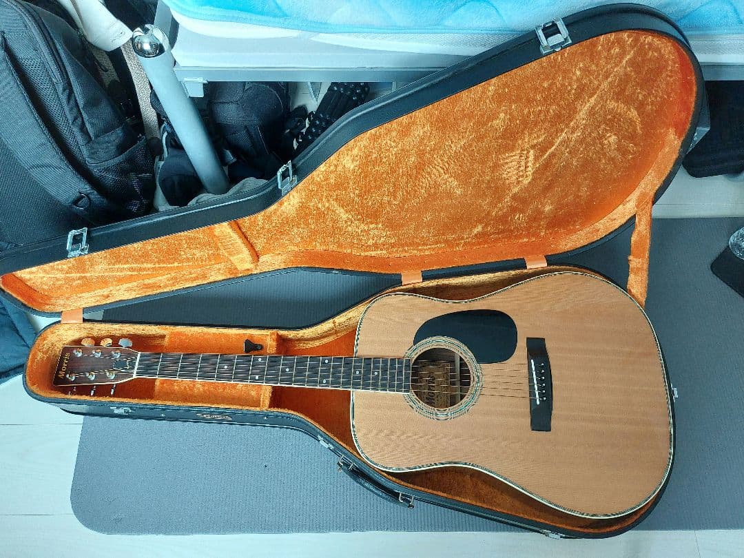 Morris W-25 1975年製フォークギター ハードケース付