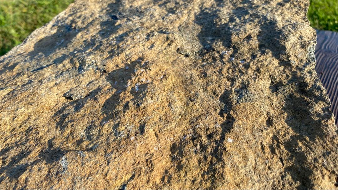 超貴重・岩手県遠野産 「遠野の銘石 角閃石」原石 20キロ 送料無料です（＃8）