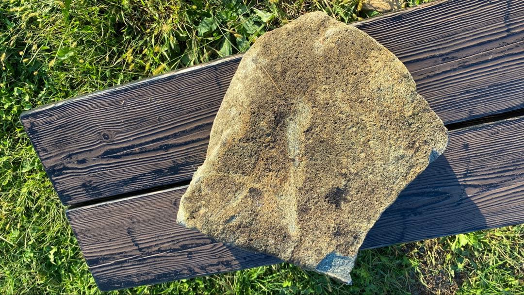 超貴重・岩手県遠野産 「遠野の銘石 角閃石」原石 20キロ 送料無料です（＃8）