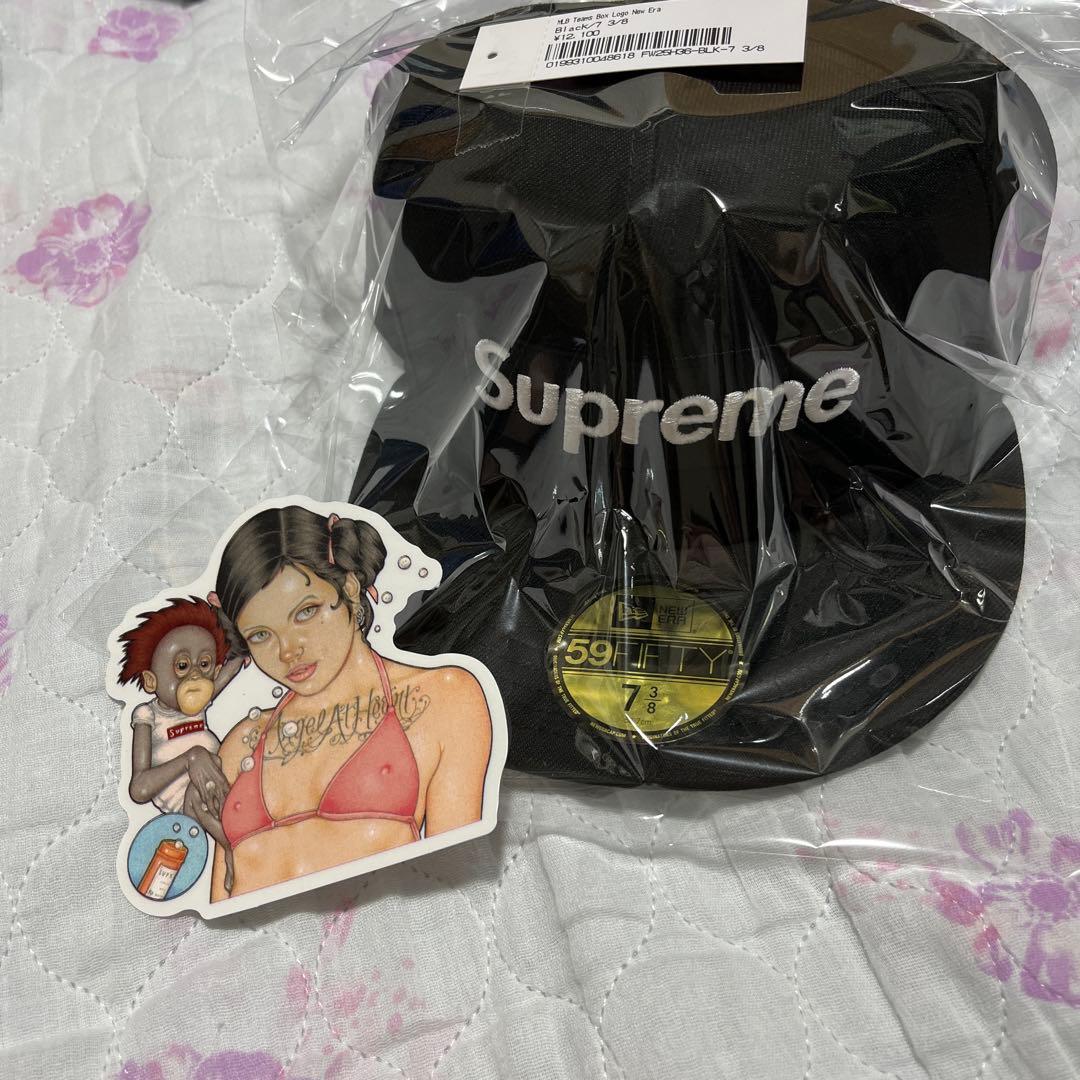 国内正規品⭐︎新品未使用⭐︎supreme×new era ホワイトソックス