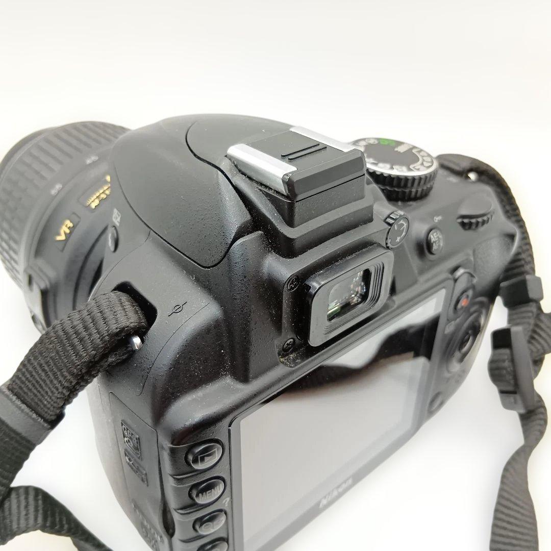 【美品】Nikon D3100 デジタル一眼レフカメラ（K）