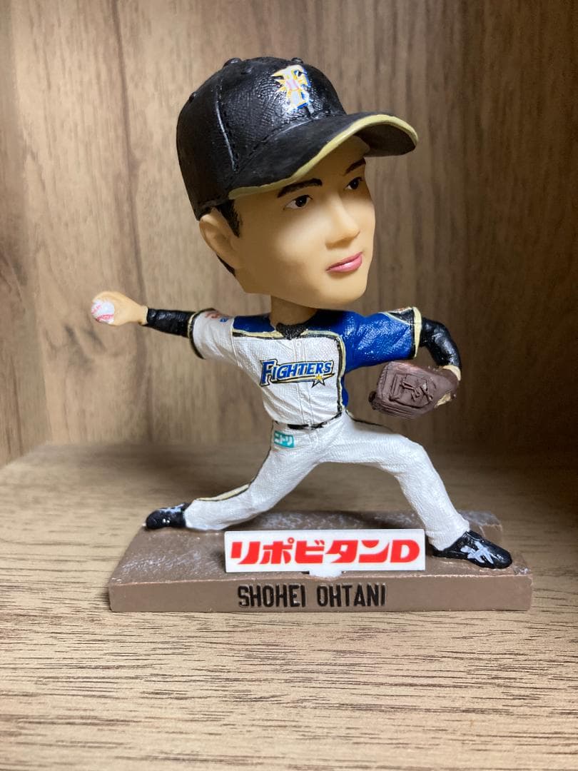 北海道日本ハムファイターズ 大谷翔平 ボブルヘッド 2体セット