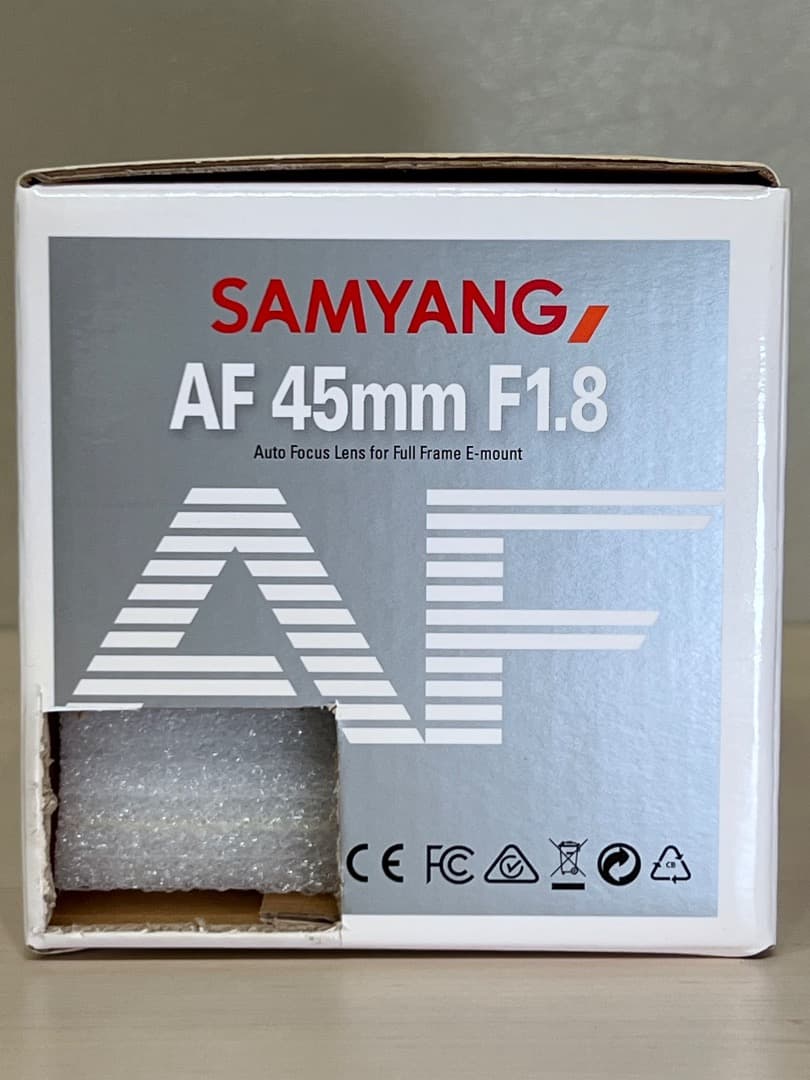 SAMYANG AF 45mm F1.8 FE ソニーEマウント