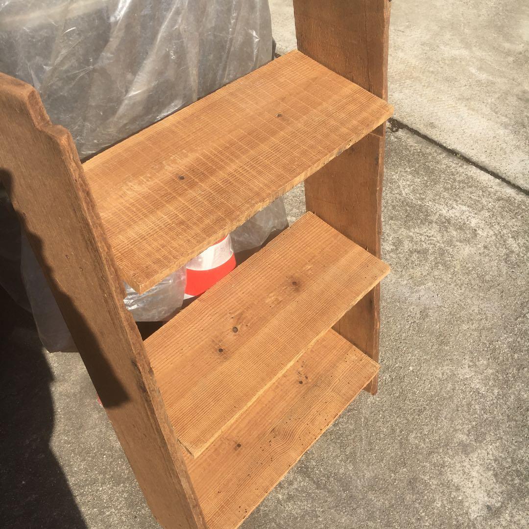 ジャンクガーデン　ラダーシェルフ　3段ラック　木材　古材　シャビー