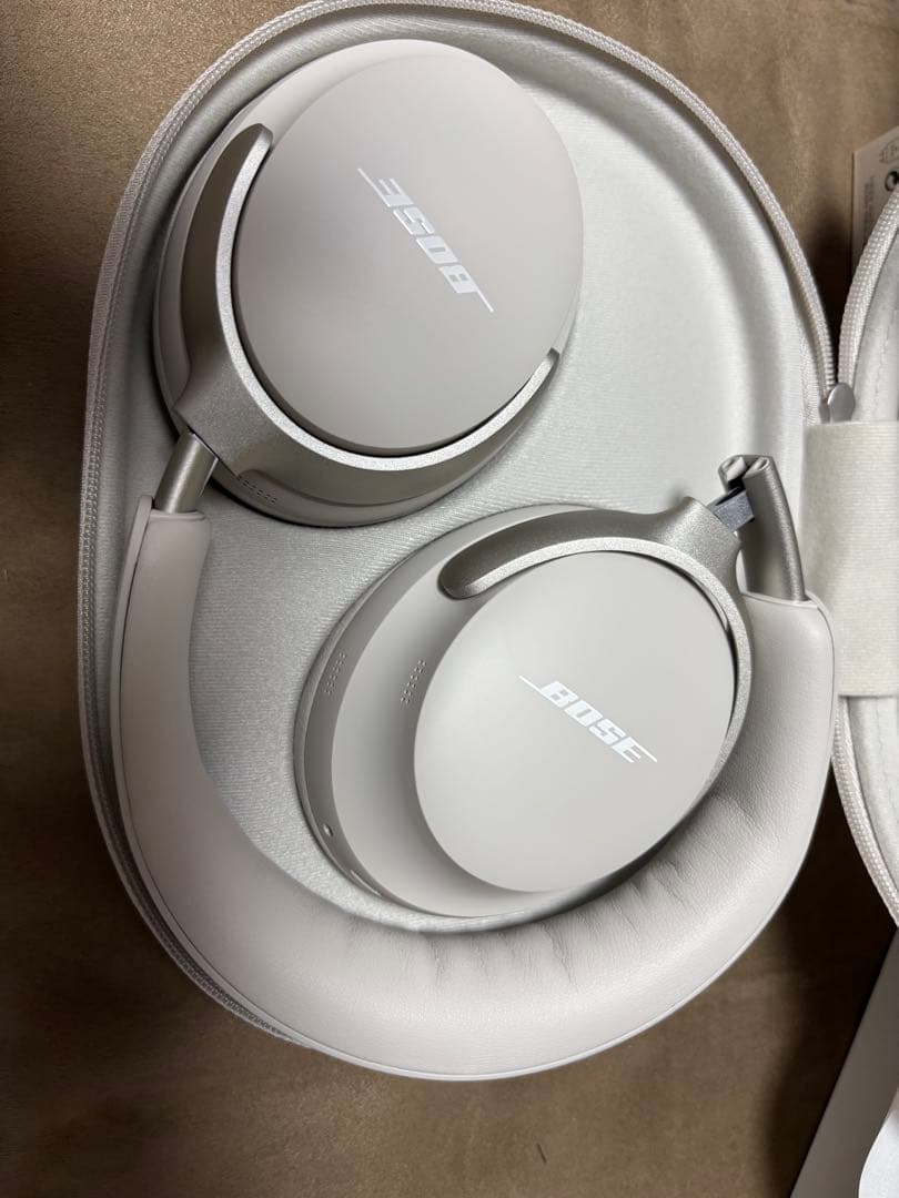 (ほぼ新品)Bose QuietComfort Ultra ワイヤレスヘッドホン