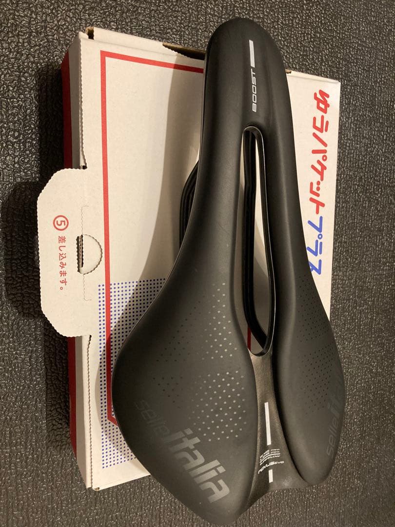 【中古】NOVUS BOOST EVO S.F Mn BK L サドル