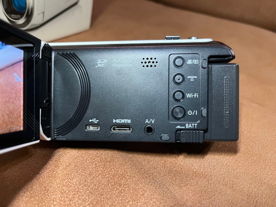 パナソニック Panasonic HC-W570M