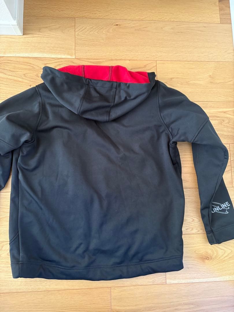 SUNLINE フード付きパーカー ブラック/レッド