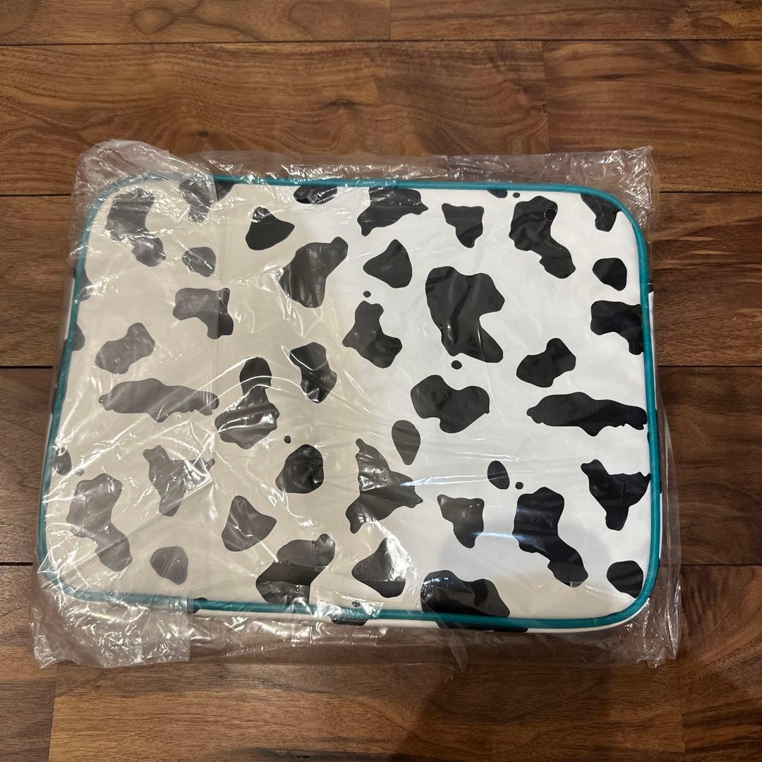 Peco club Moo Moo gadget case牛柄 iPadケース