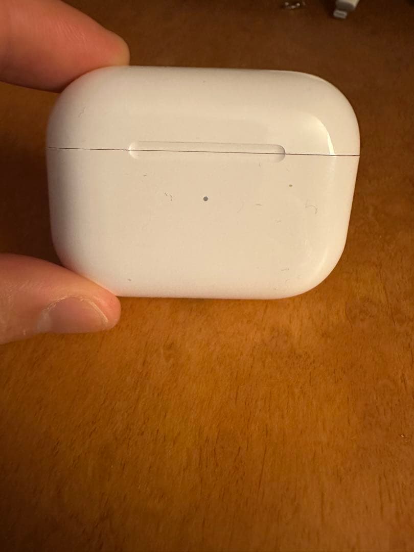 Apple AirPods PRO2本体 充電ケース付き ホワイト