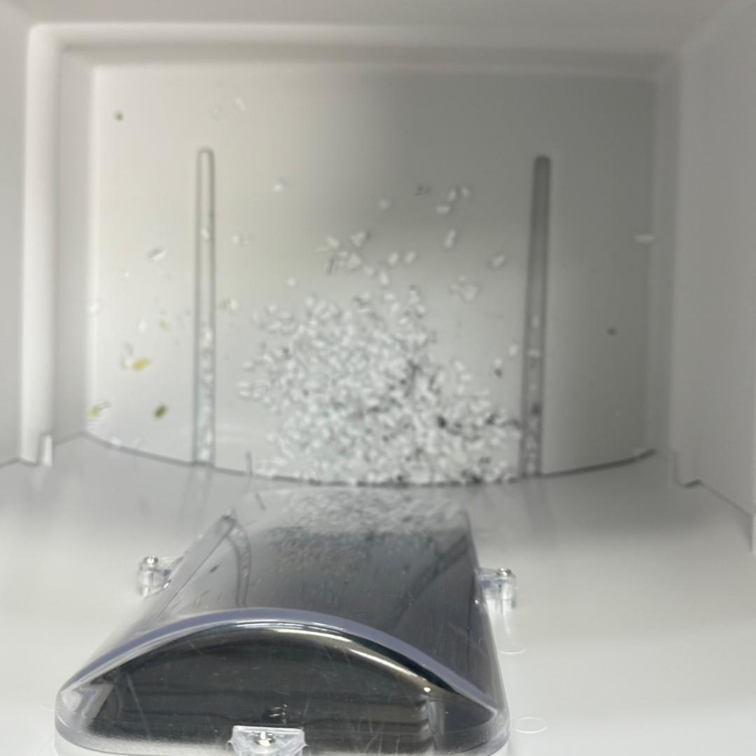 ★アイリスオーヤマ　シュレッダー　AFS100C　2022年製