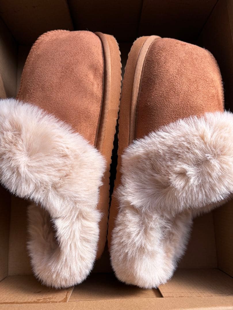 期間限定お値下げ⭐︎Racbaki ラクバキ ファーサボ ベージュ Mサイズ