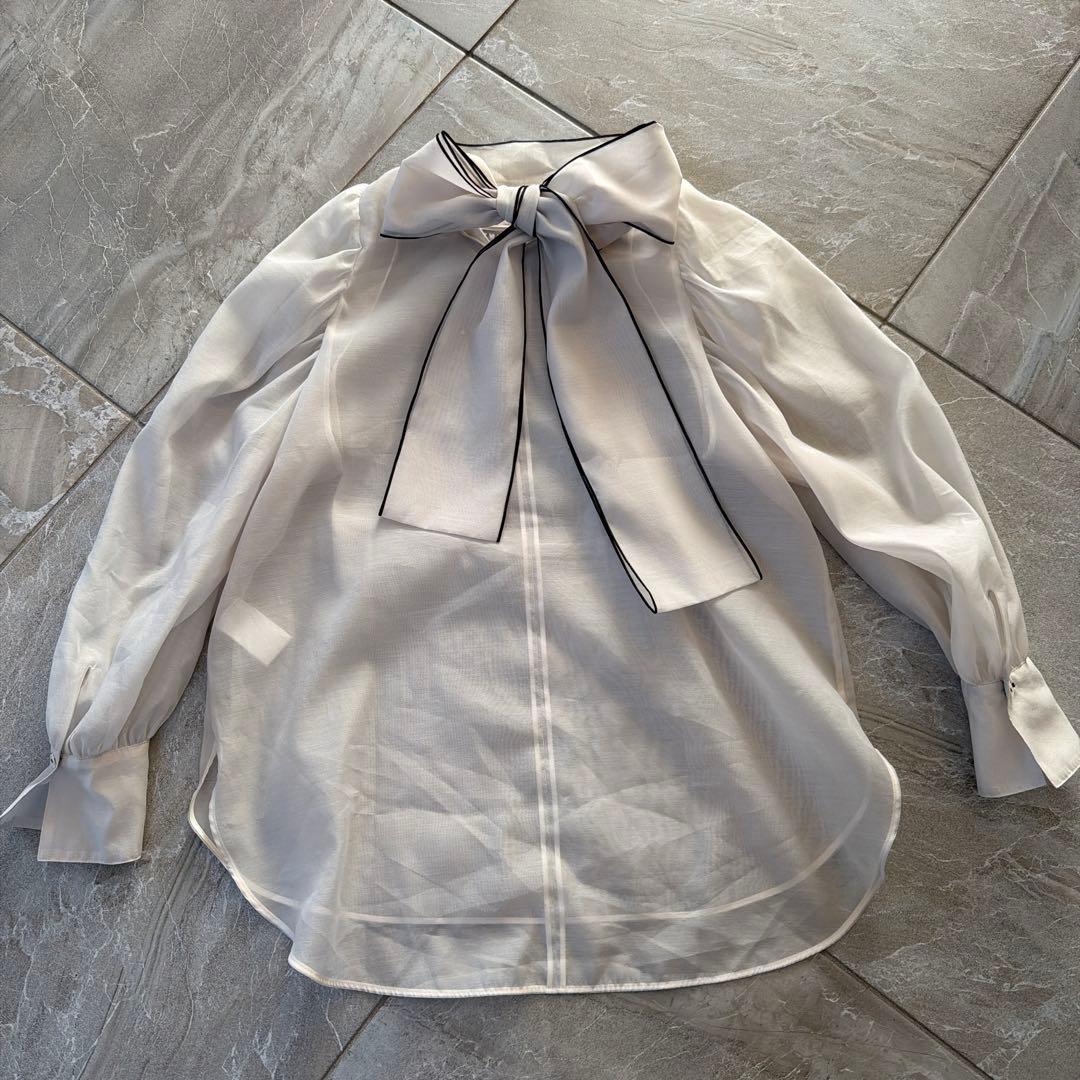 サムライク！【美品】ビームス　オーガンジー リボンブラウス　セレモニー