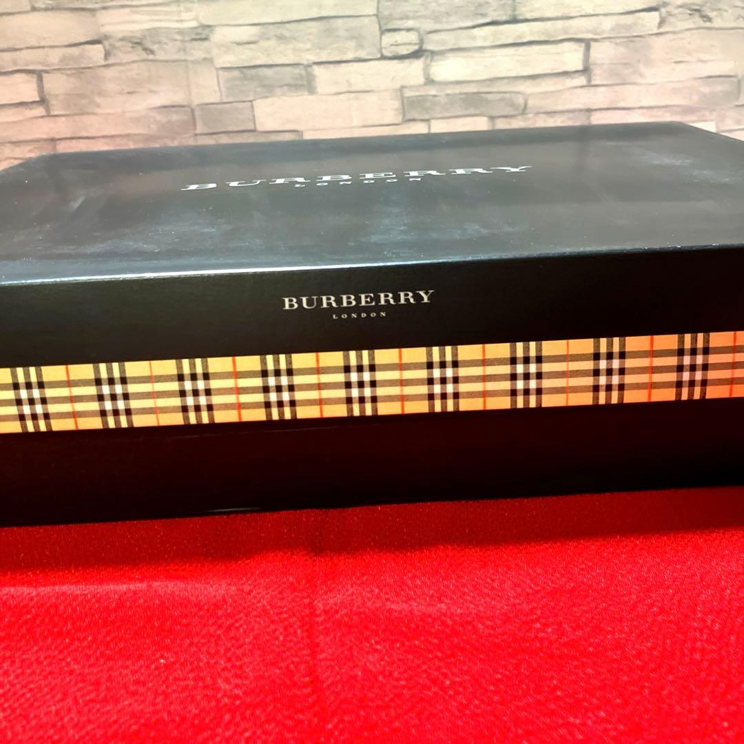 BURBERRY オールシーズン使えるタオルケット　新品未使用保管品