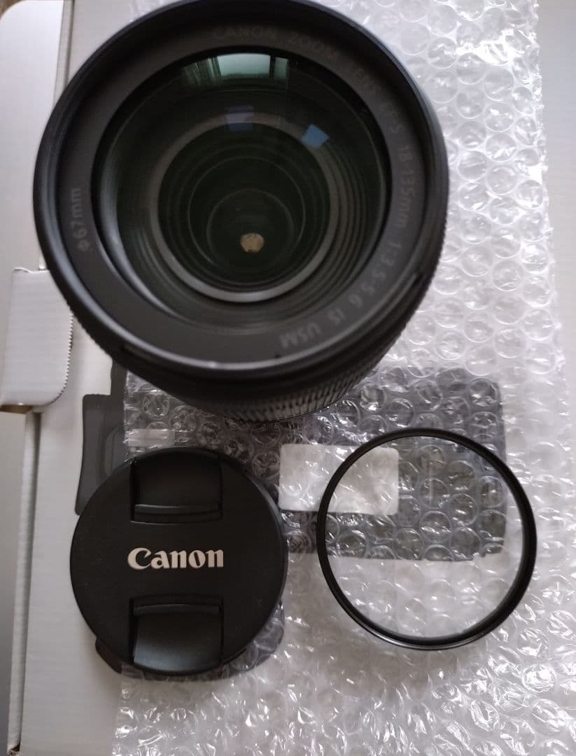 Canon EOS 90D + EF-S 18-135mm Kit 新品