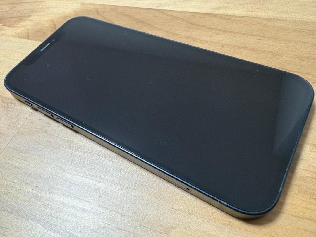 iPhone12 64GB ブラック SIMロックあり 初期化済み 箱、付属品付