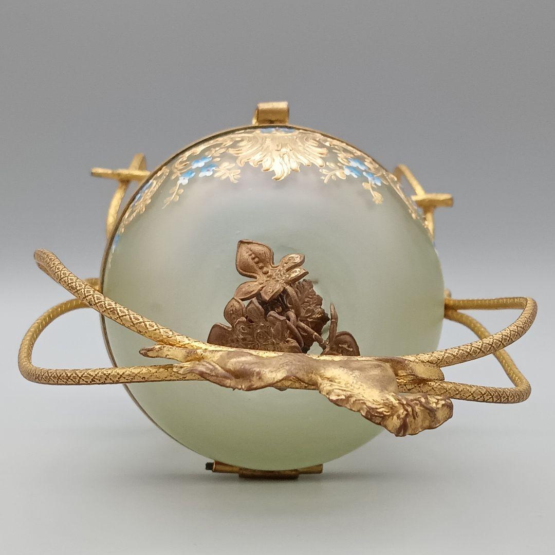 エッグ型 ガラス製 トリンケットボックス 小物入れ アンティーク 金彩