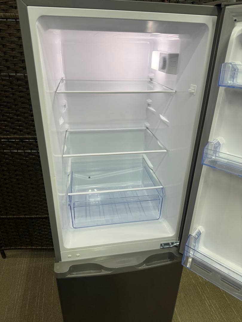 【洗浄消毒作業済】【美品】TCL 173L 冷凍冷蔵庫　F173BFN