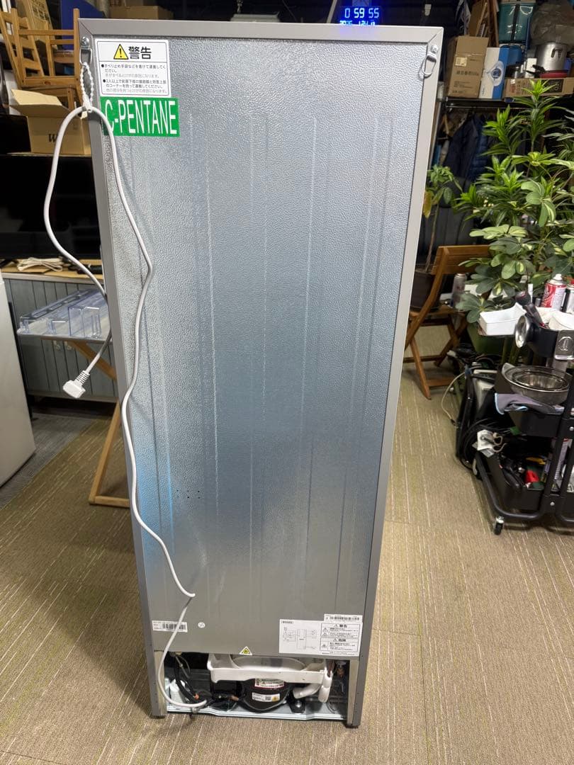 【洗浄消毒作業済】【美品】TCL 173L 冷凍冷蔵庫　F173BFN