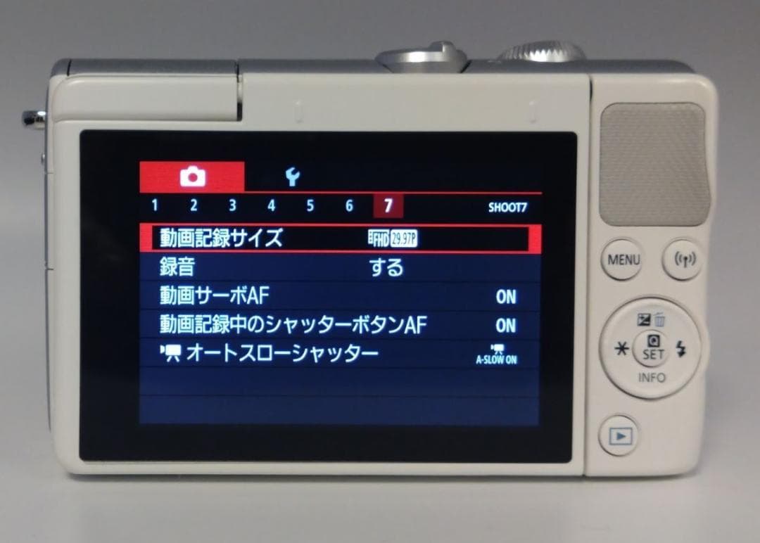 極上品 Canon EOS M100 レンズセット 元箱付き AA3364