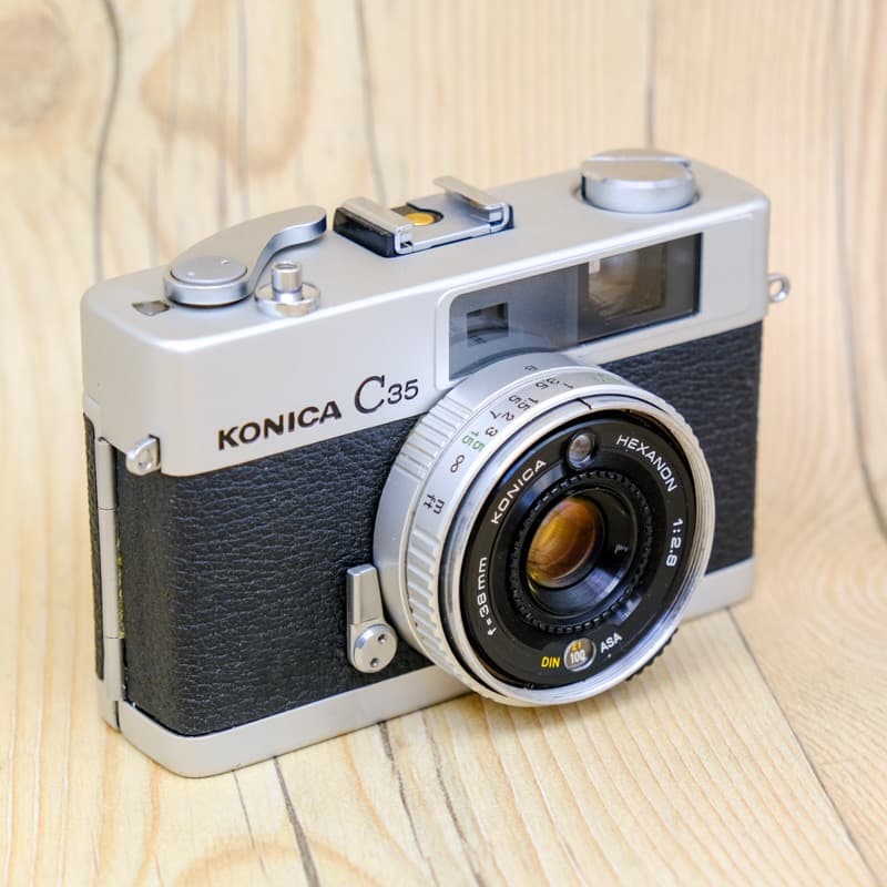 【整備品】美品 KONICA C35 Flash matic 貼り革はC35