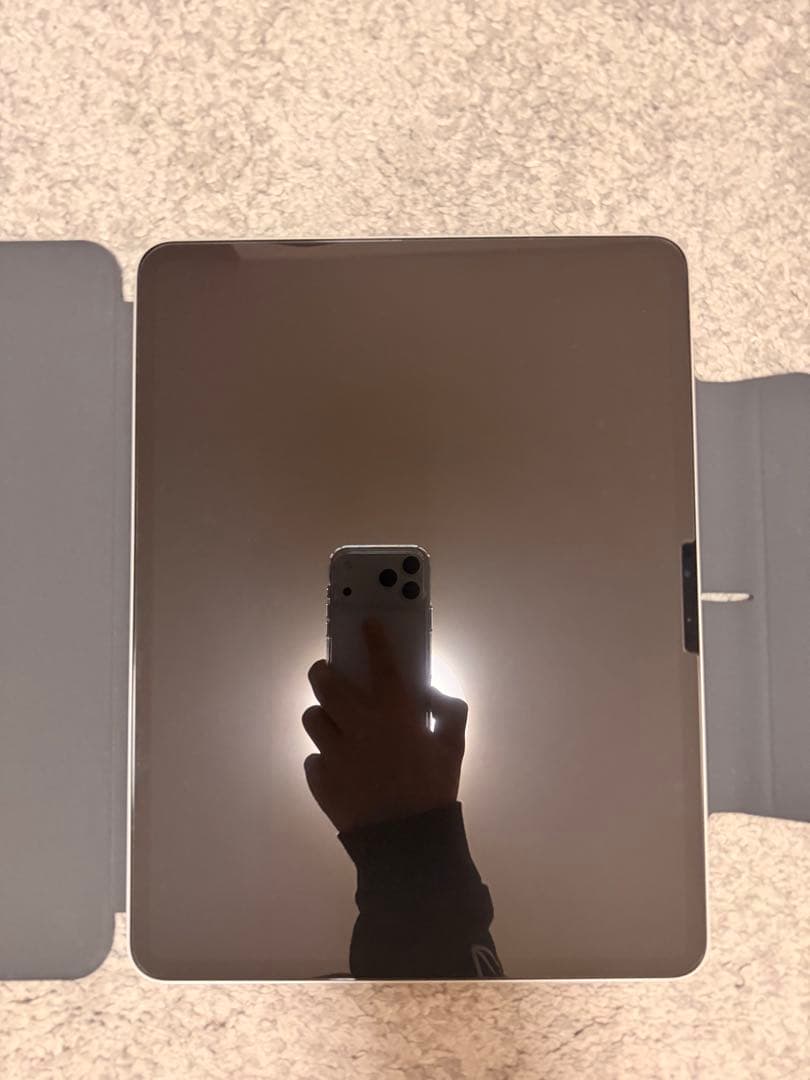 ★ほぼ未使用　iPad Pro13インチ256GB Wi-Fi