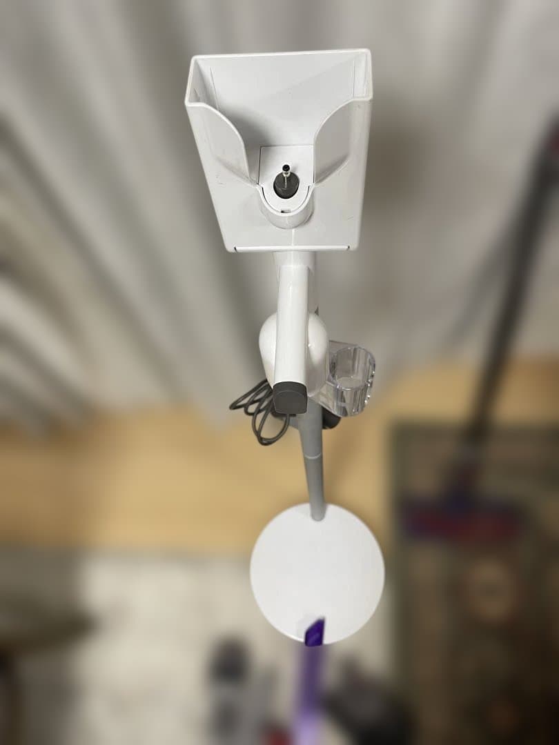 【美品】ダイソン digital slim SV18 スタンド付けエコー４8分