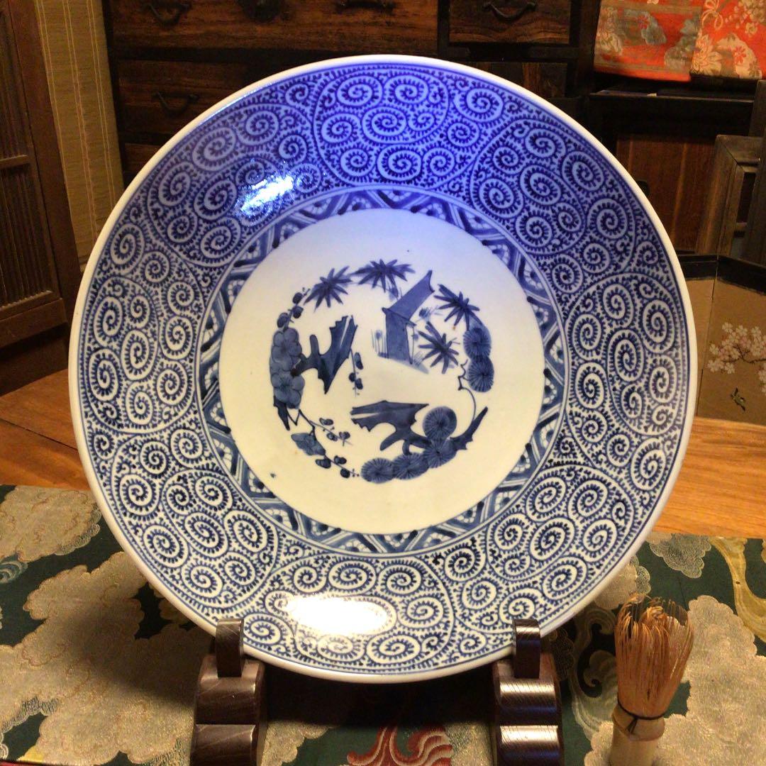 A136 古伊万里　蛸唐草紋様　大皿　1尺3寸　1枚　（皿立て付き）
