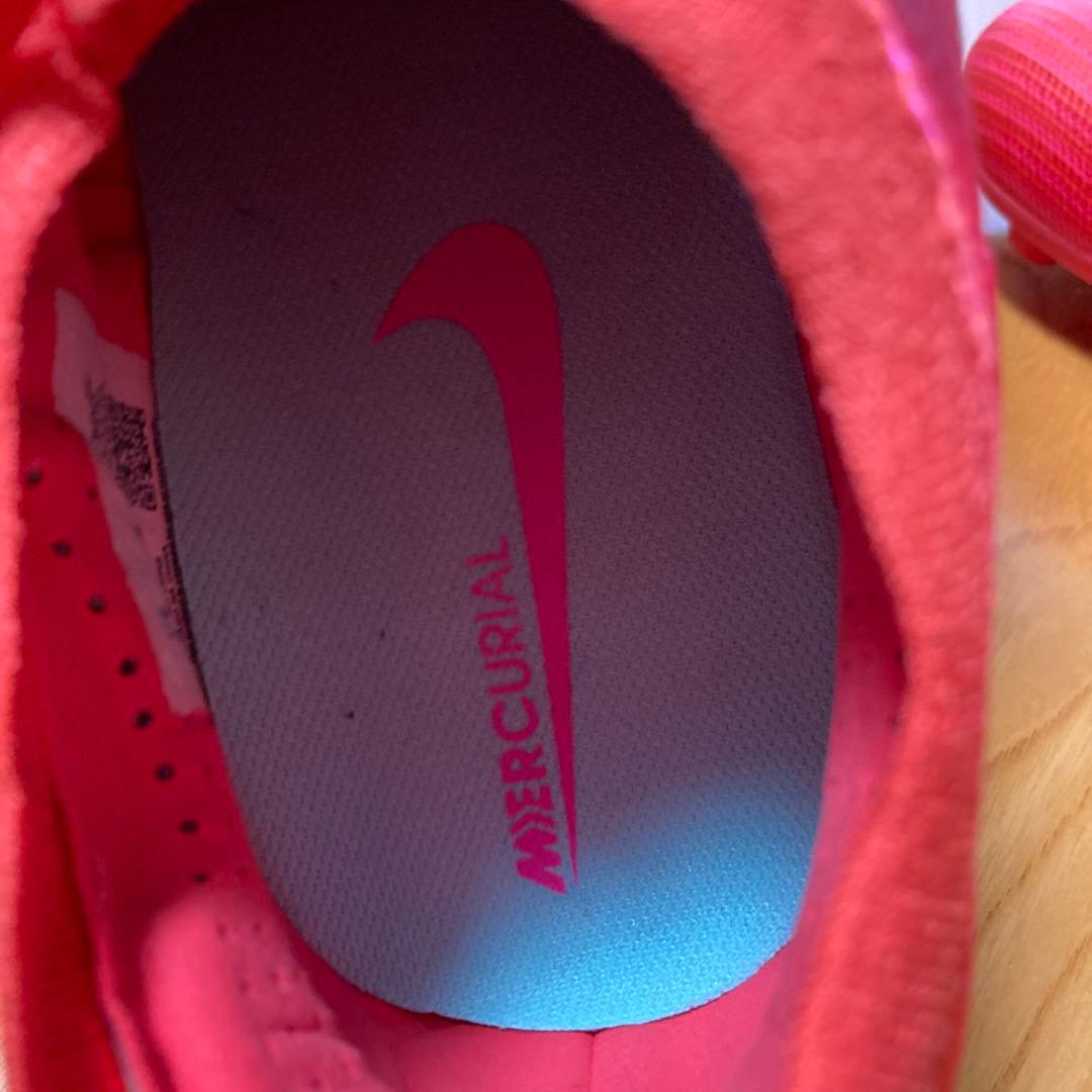 【サッカースパイク】NIKEマーキュリアル27.5cm