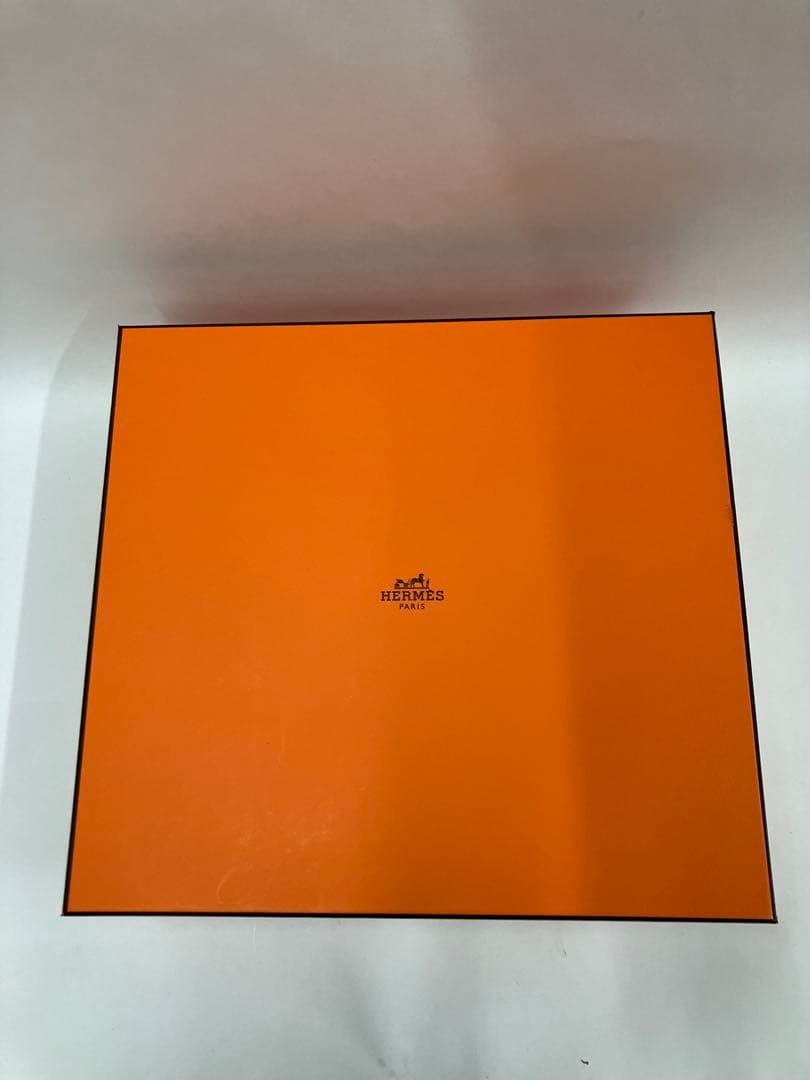 エルメス フォトフレーム プレイヤードMM 箱　赤