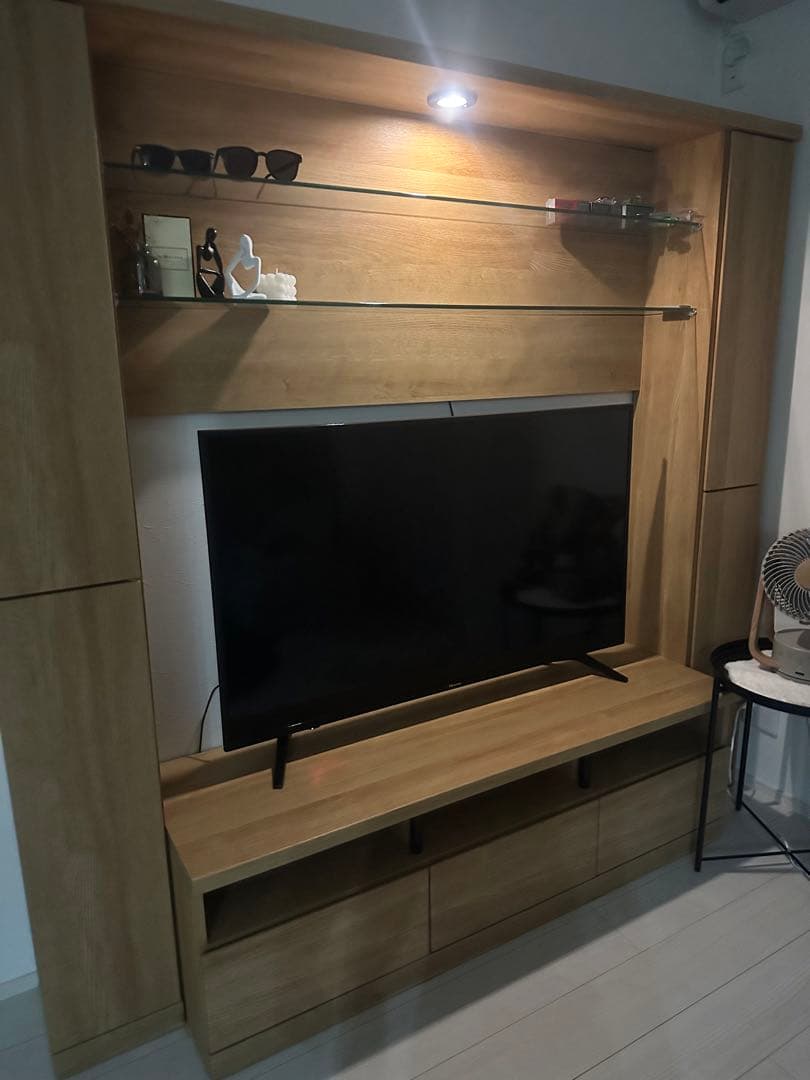 テレビボード-ハイタイプ- 照明付き ガラス棚