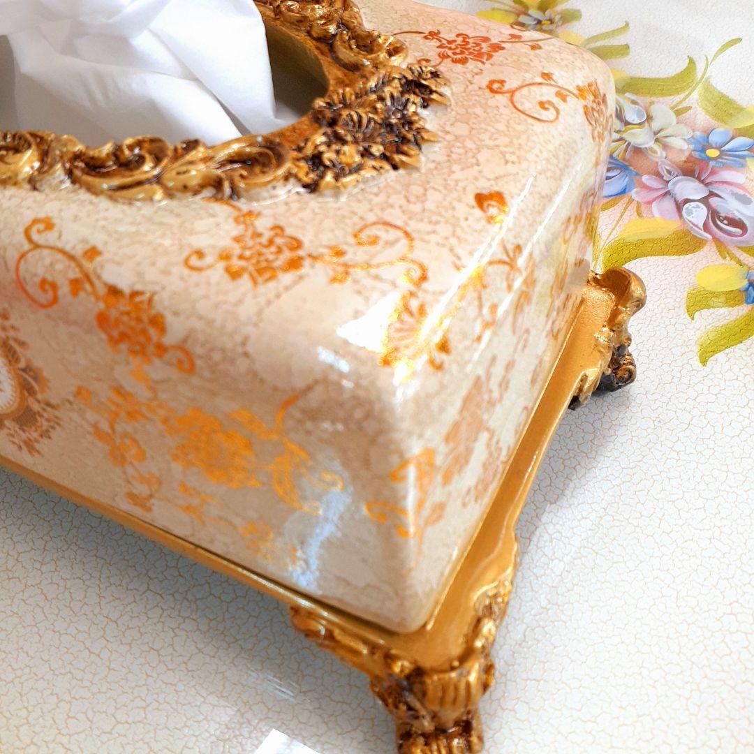 輸入雑貨　シノワズリ　『薔薇のティッシュBOX』　ゴールド　薔薇柄　リビング