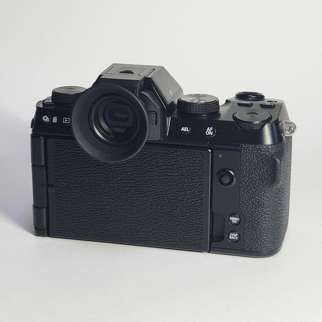 Fujifilm X-S10 ミラーレスカメラ ダブルズームレンズキット