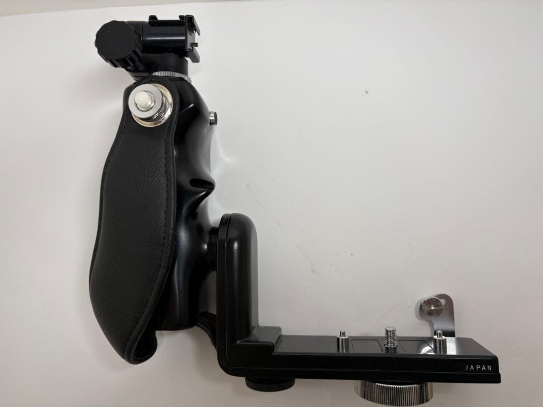 ★新品級★マミヤ MAMIYA L型レフトハンドグリップ RB67 #1134