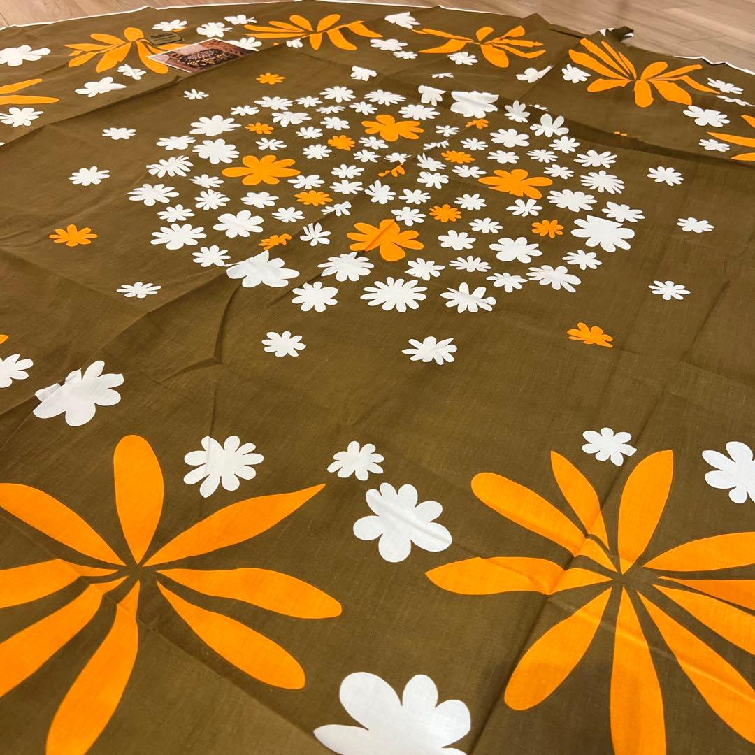 ビンテージ　テーブルクロス