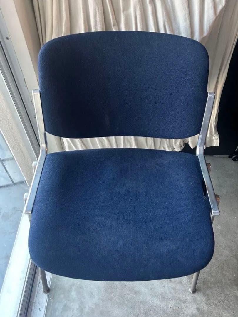 カステリ Castelli DSC 106 スタッキングチェア　※引取限定