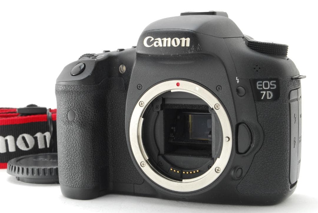 箱付 美品 Canon EOS 7D デジタル一眼レフカメラ #185