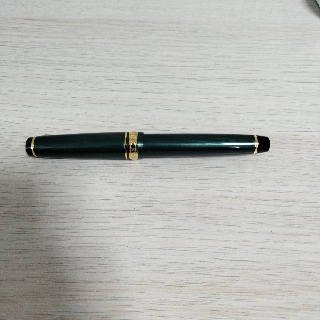 万年筆　セーラーSHIKIORI 雪月空葉　万葉　中細