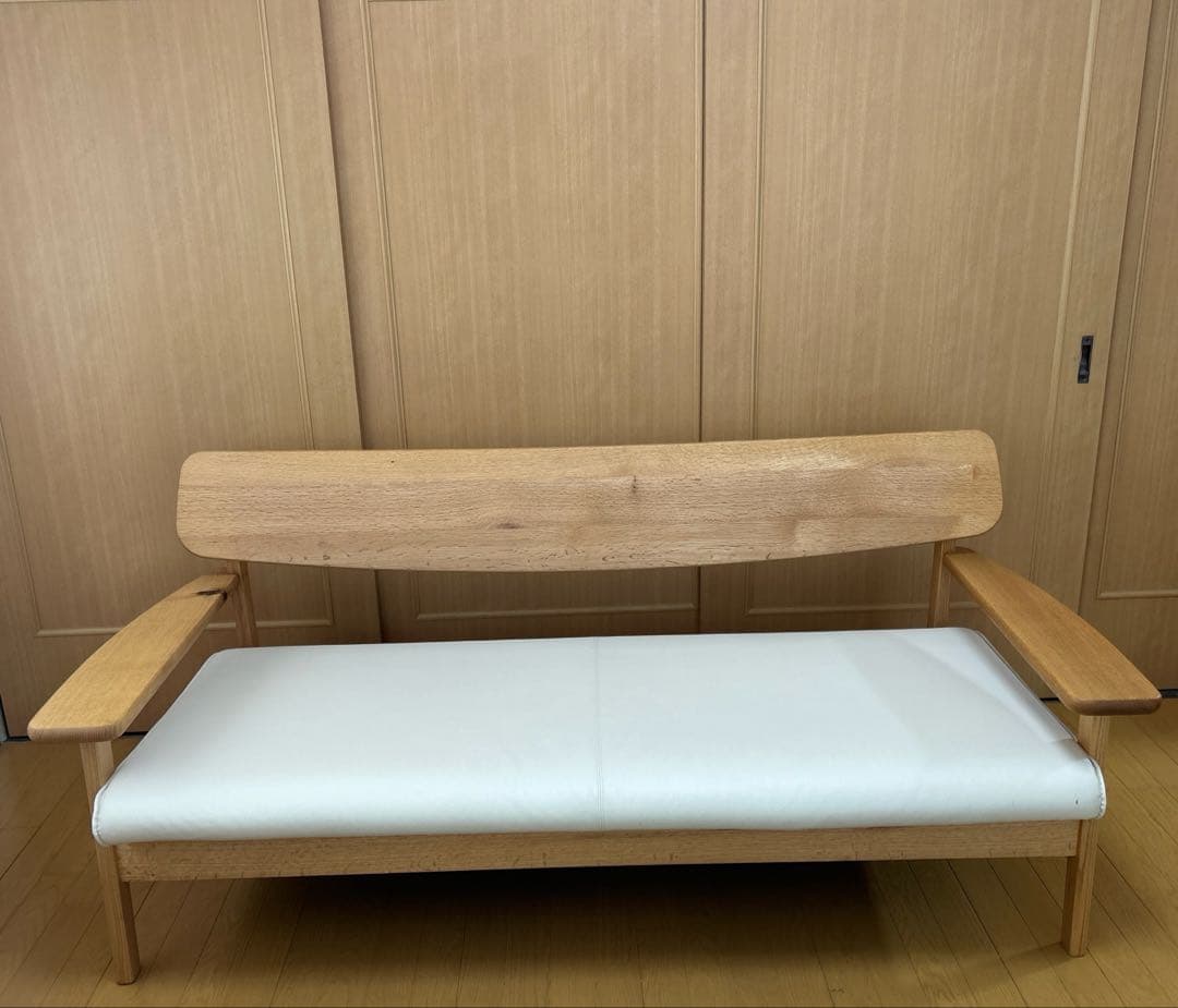 カリモク　ソファー　3人掛け