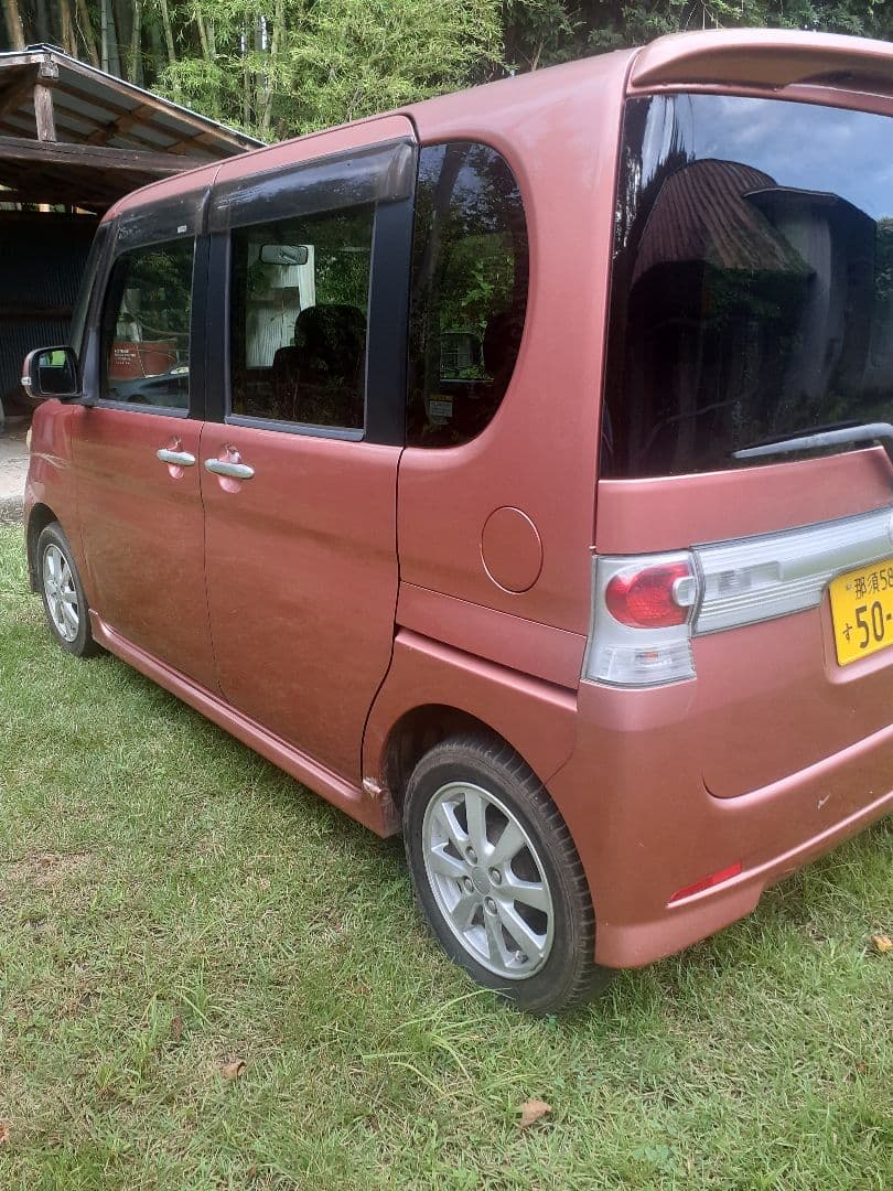 ダイハツ TANTO ピンク 5ドア アルミホイール　着払い